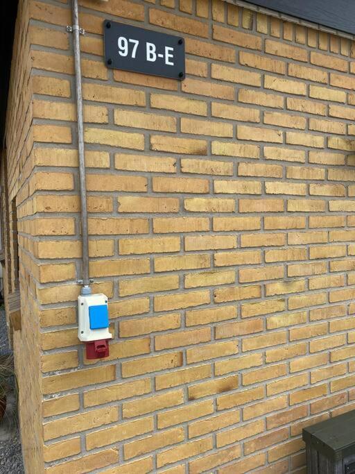 Fin Ny Moderniseret Lejlighed I Skagen. Exterior foto